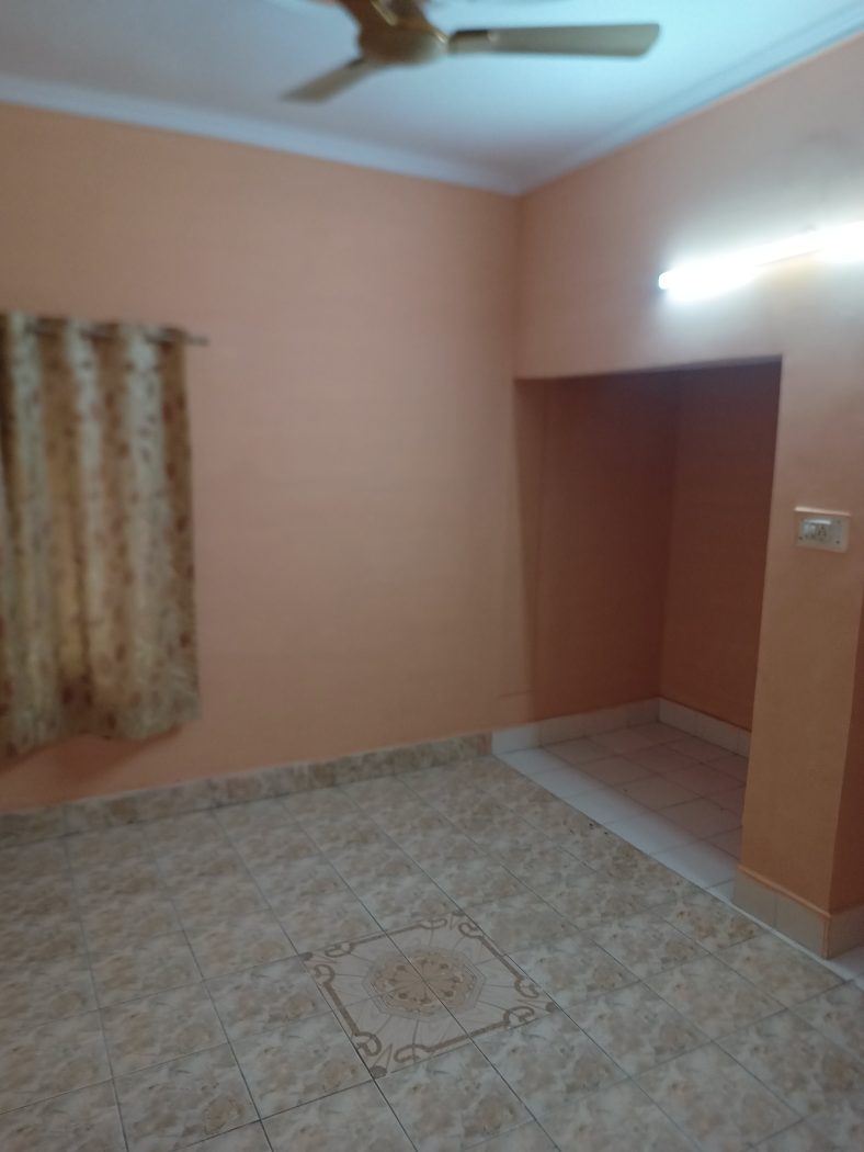 3 BHK DDA Flat for Sale in Block B, Dilshad Garden – Gated Society — photo 10