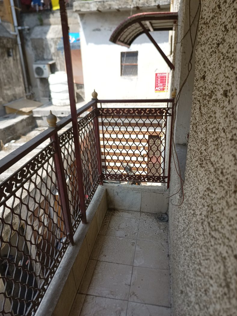 3 BHK DDA Flat for Sale in Block B, Dilshad Garden – Gated Society — photo 13