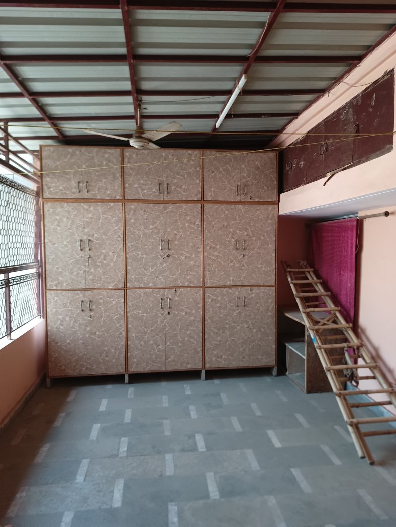 3 BHK DDA Flat for Sale in Block B, Dilshad Garden – Gated Society — photo 16