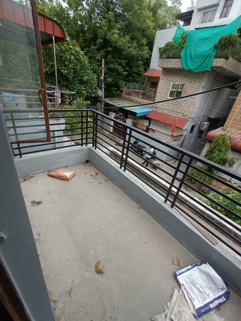 3 BHK DDA Flat for Sale in Block R, Dilshad Garden – First Floor — photo 14