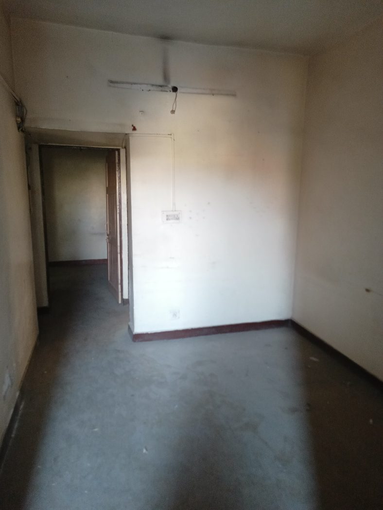 2 BHK DDA Flat for Sale in Pocket F LIG, Dilshad Garden – Ready to Move — photo 3