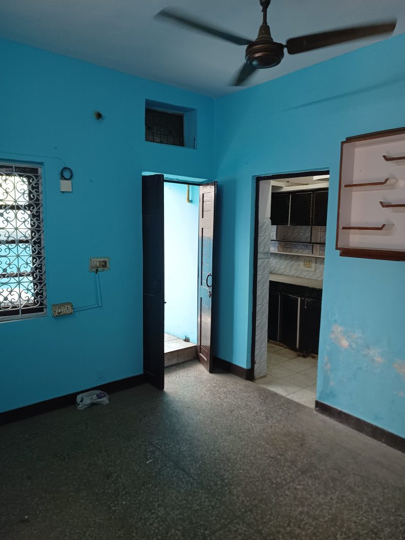 1BHK DDA LIG flat for sale in pocket -F , dilshad garden ready to move — photo 3