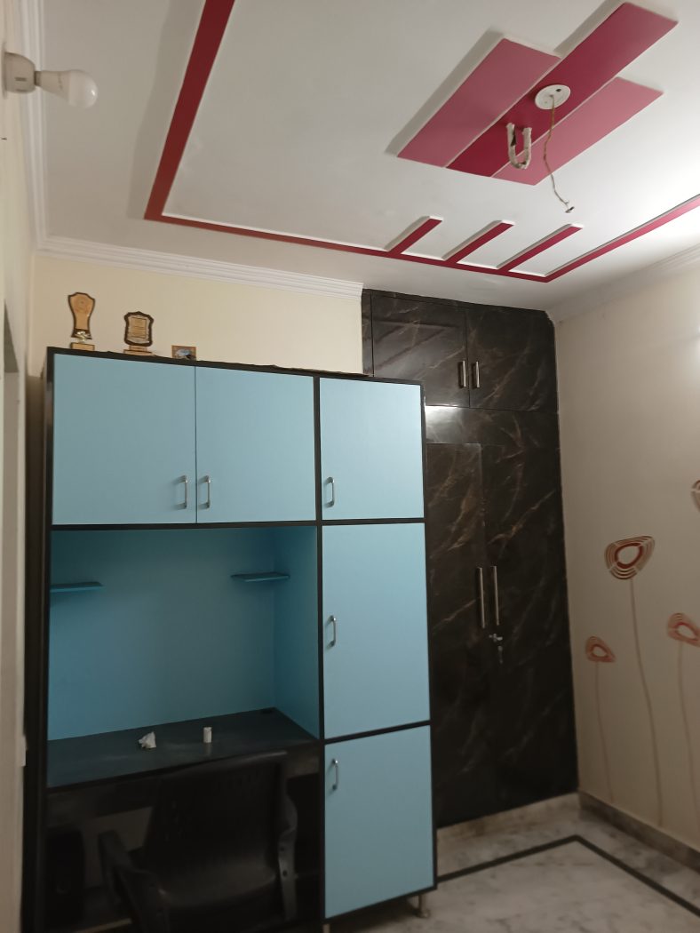 3BHK DDA flat in dilshad garden Block-C ready to move — photo 9
