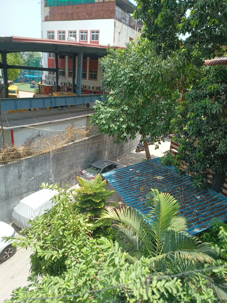 3BHK DDA flat in dilshad garden Block-C ready to move — photo 20