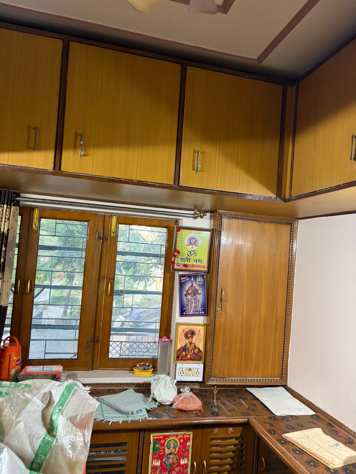 4BHK DDA Flat for Sale in Pocket A, Dilshad Garden — Park Facing — photo 8