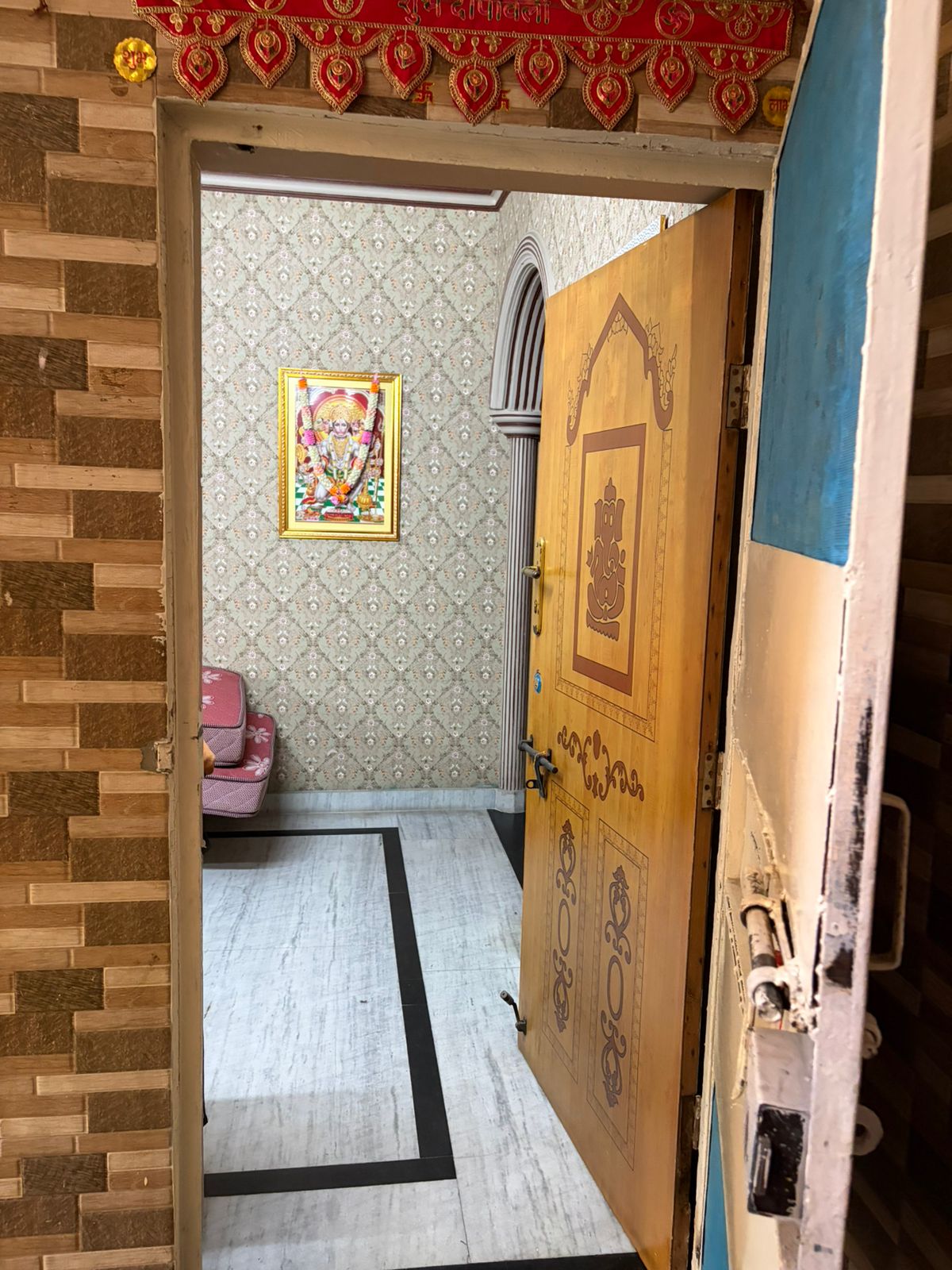 4BHK DDA Flat for Sale in Pocket A, Dilshad Garden — Park Facing — photo 6