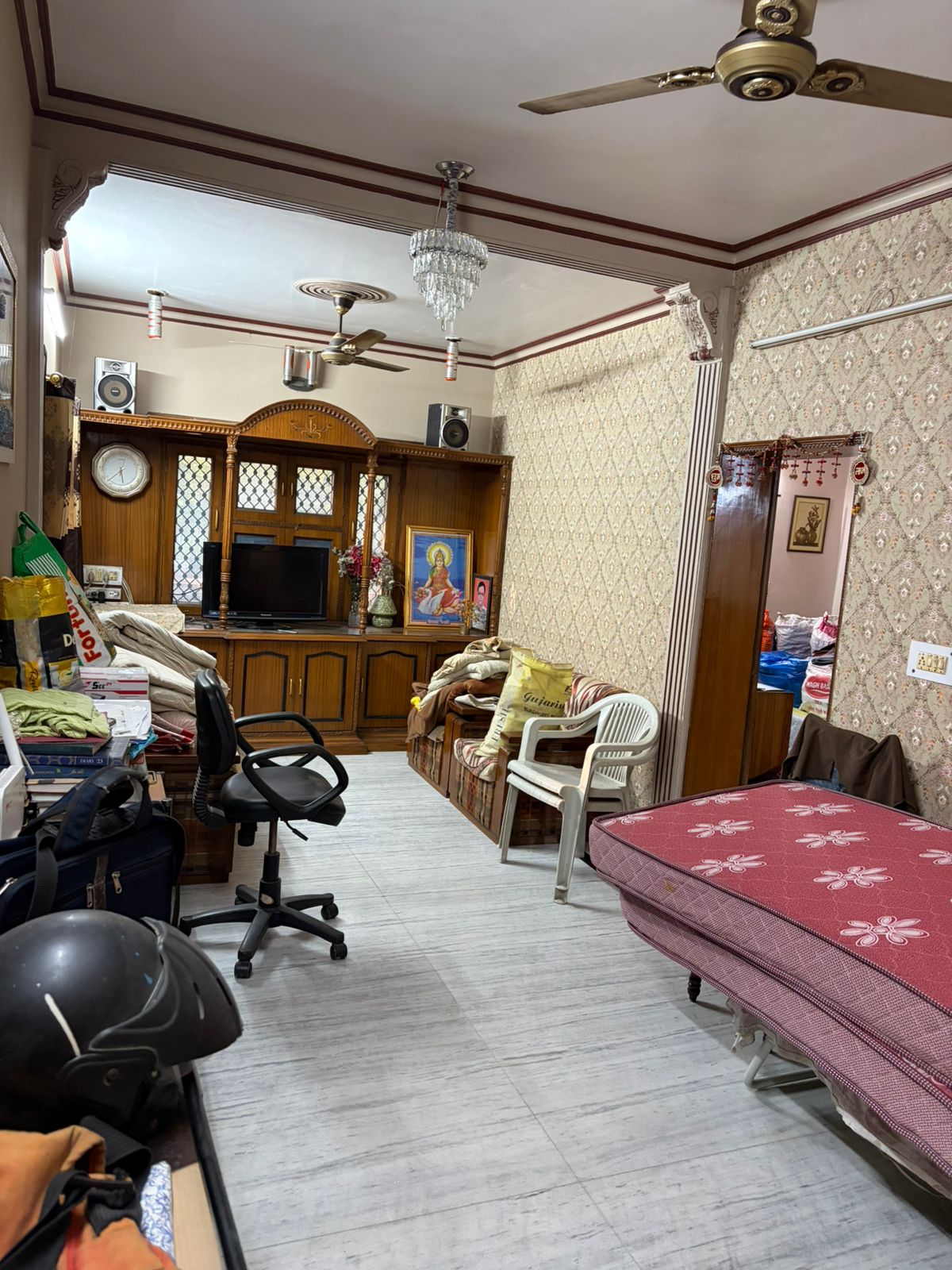4BHK DDA Flat for Sale in Pocket A, Dilshad Garden — Park Facing — photo 3